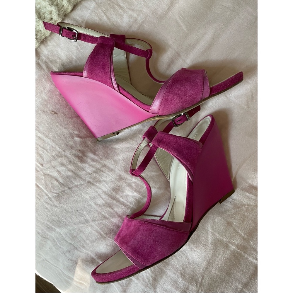 Jil Sander Leather T-Strap Sandals